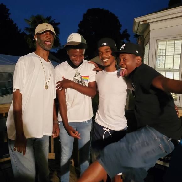 Meet your Posher, Keith - Picture 1 of 1